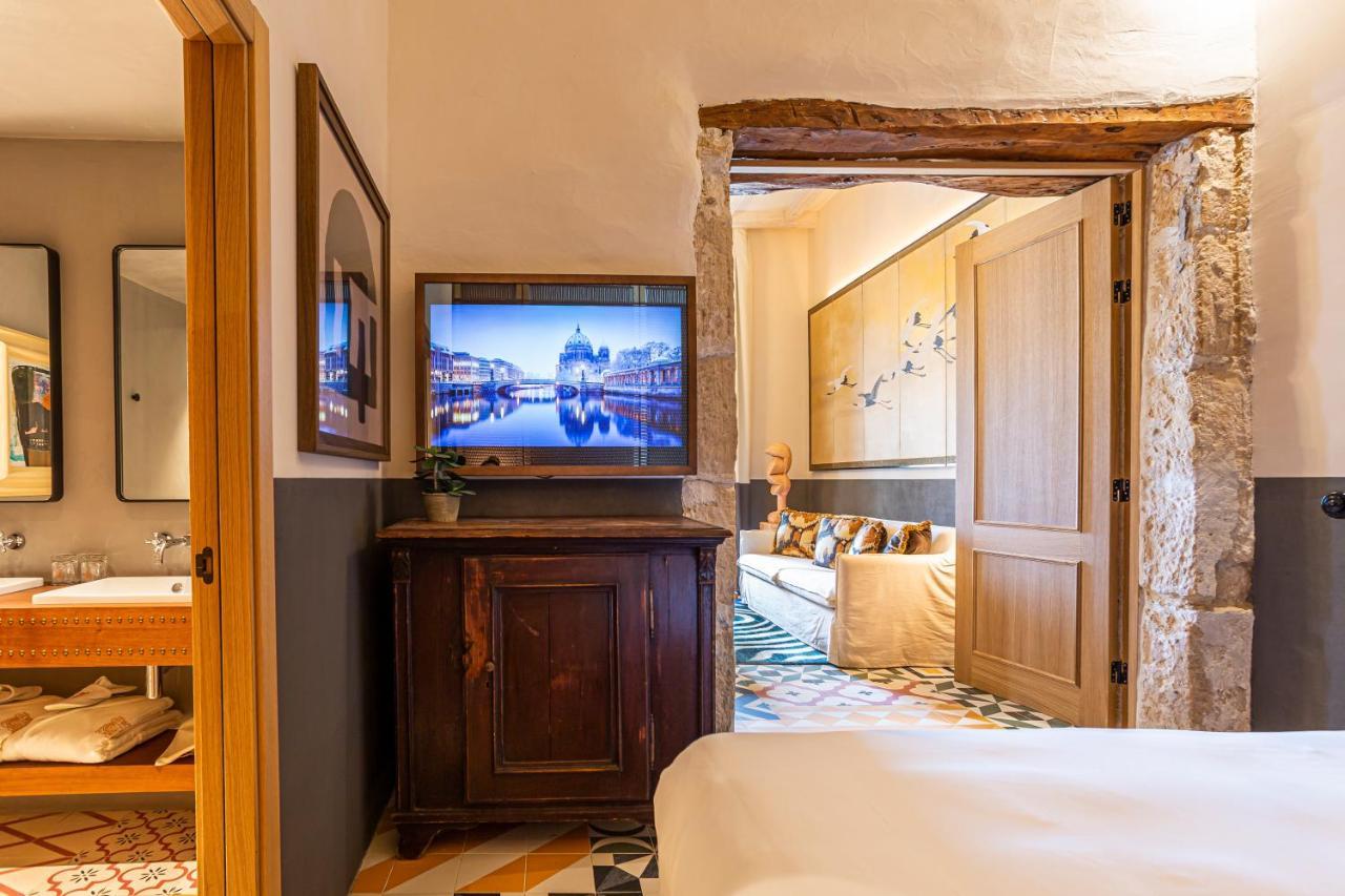 Hotel La Torre Del Canonigo - Small Luxury Hotels Ibiza Town Exterior photo