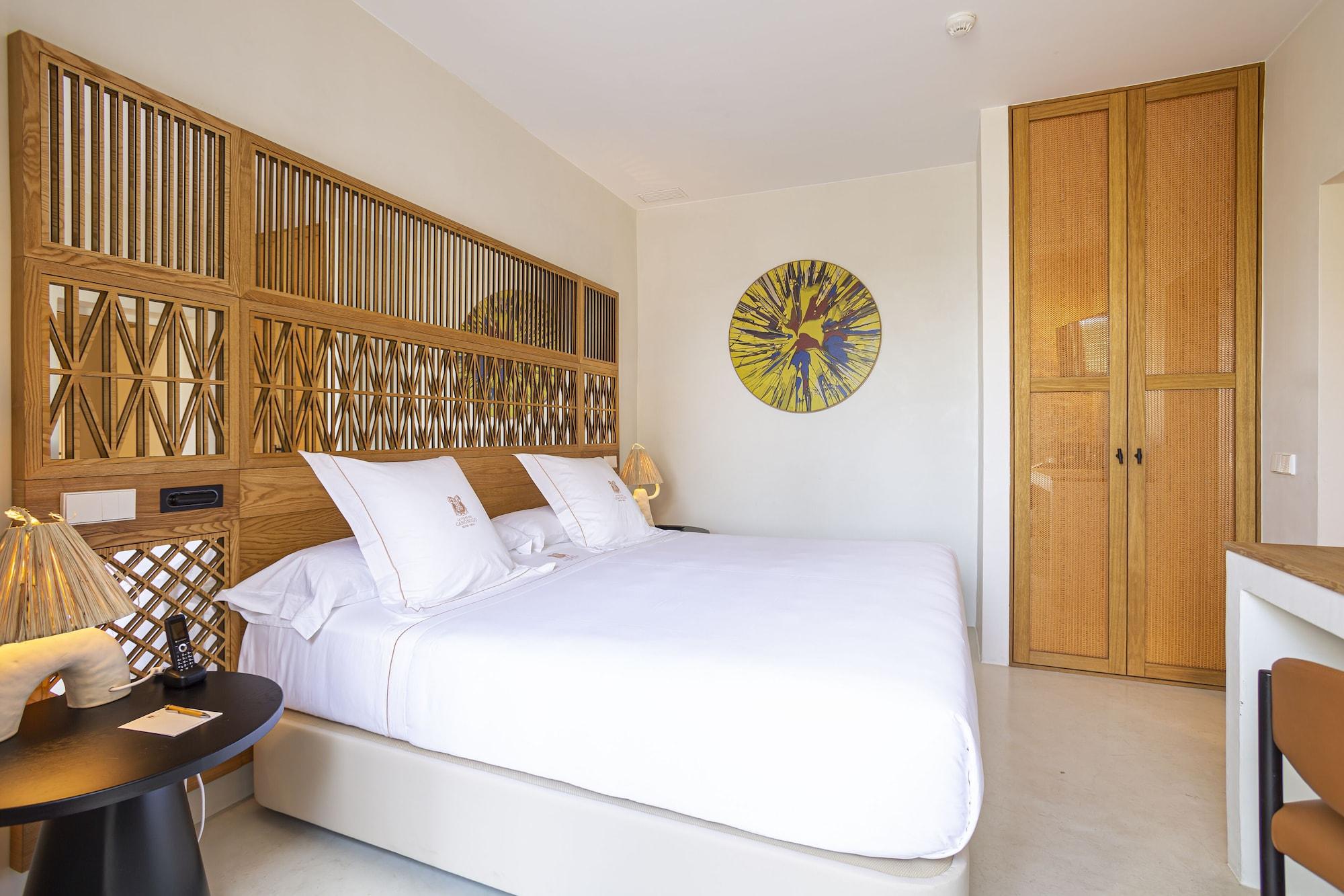 Hotel La Torre Del Canonigo - Small Luxury Hotels Ibiza Town Exterior photo